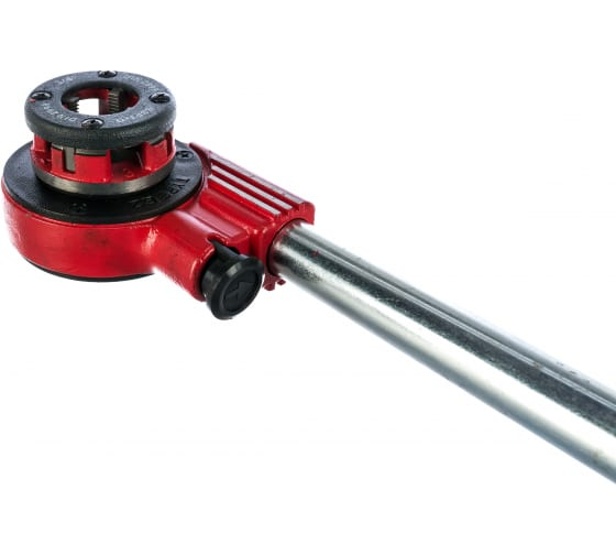 Набор клуппов 1/4-1/2-3/4-1-1*1/4 + плашкодержатель с трещоткой MATRIX