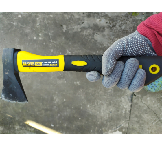 Топор Тайга фиберглассовая рукоятка STAER 600 гр