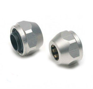 Резьбозажимные соединение (евроконус) Rehau G3/4-15 для стальных трубок