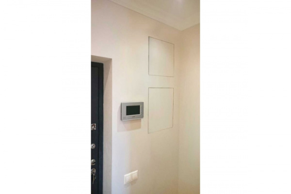 Люки под покраску Гиппократ 20х20