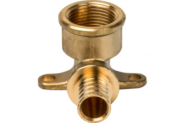 Угольник настенный с креплением 20xRp 3/4″ STOUT