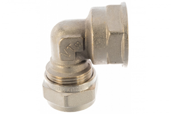 Уголок перех. вн. 20ц-3/4