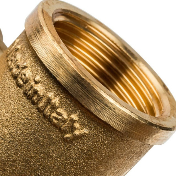 Тройник 3/4 г/г/г