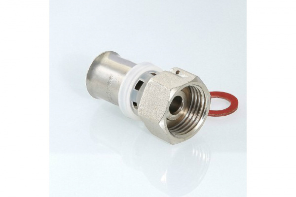 Соединитель пресс накидной гайкой 16х3/4