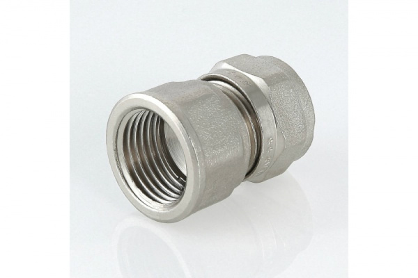 Муфта перех. вн. 20ц-1/2