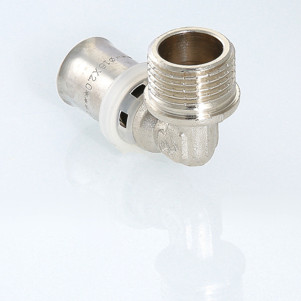 Угольник пресс перех. нар, 20х1/2