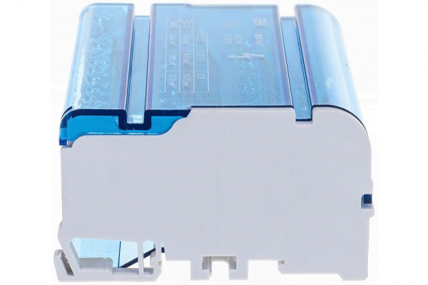 Шина на DIN-рейку в корпусе (кросс-модуль) ШНК 4х11 3L+PEN IEK