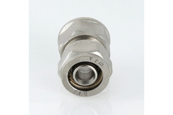 Муфта перех. вн. 16ц-3/4