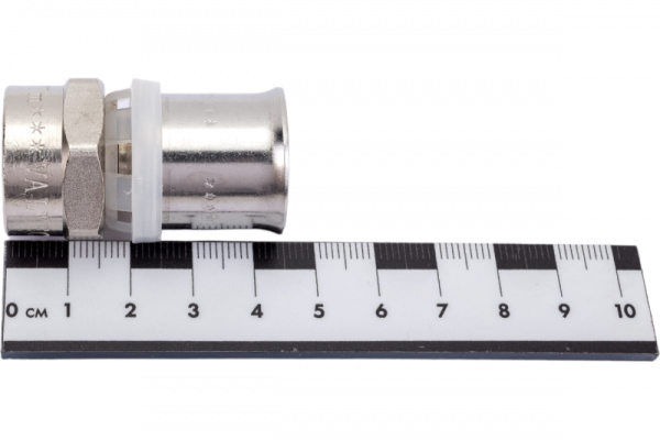 Соединитель пресс накидной гайкой 20х1/2