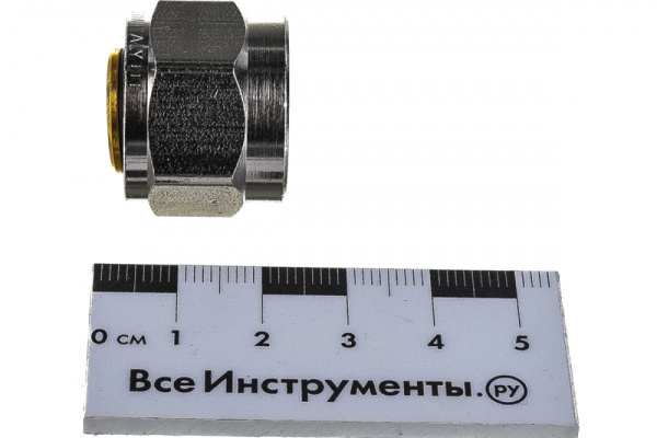 Фитинги компрессионные для труб PE-X 16х2,2х1/2″ STOUT