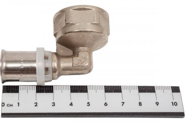 Угольник пресс перех. внут, 16х3/4