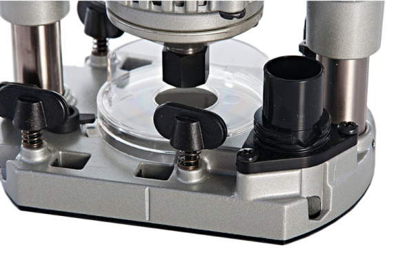 Фрезер MAKITA RP0910 900 Вт