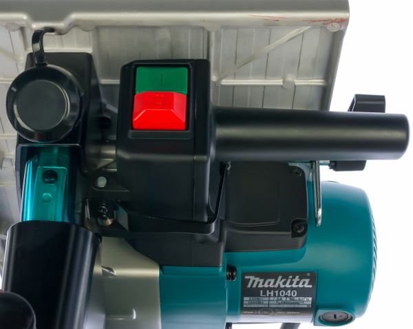 Торцовочная пила MAKITA LH1040 260х30мм, 1650Вт